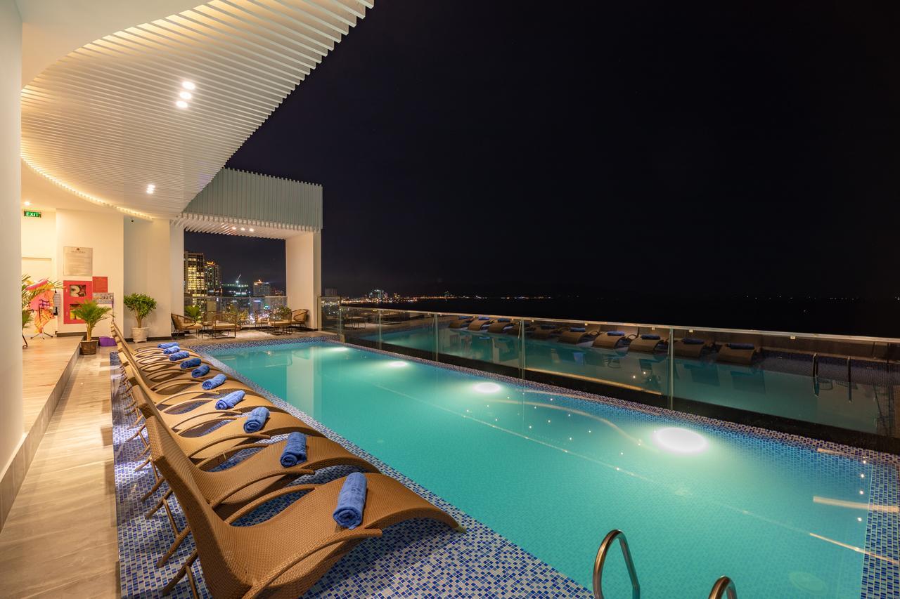 Majestic Premium Hotel Να Τρανγκ Εξωτερικό φωτογραφία